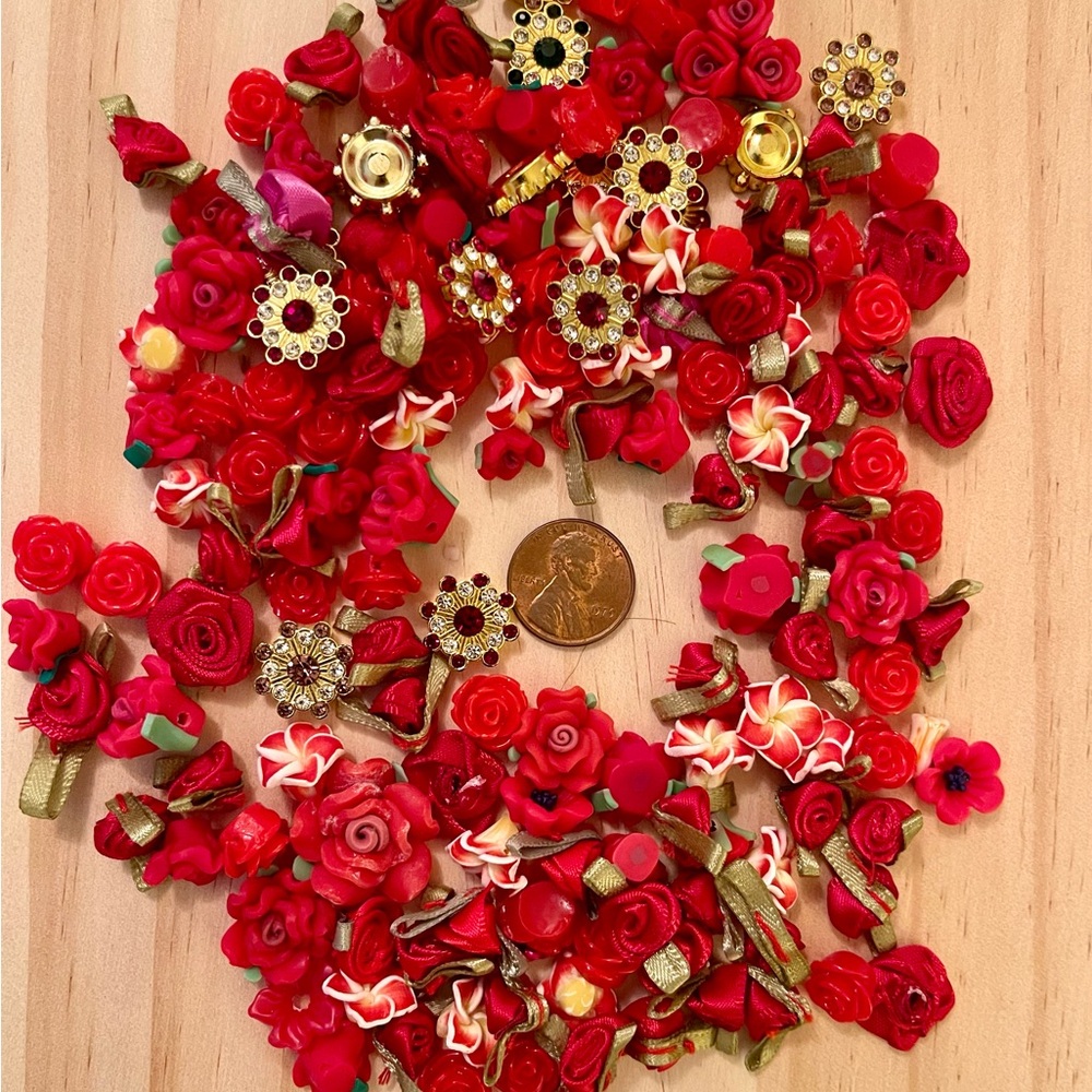 Destash of Craft Supplies! Variety of small flowers. Listing for all 7 colors.